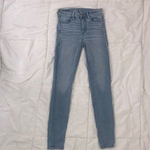 AMERICAN EAGLE high rise jeans